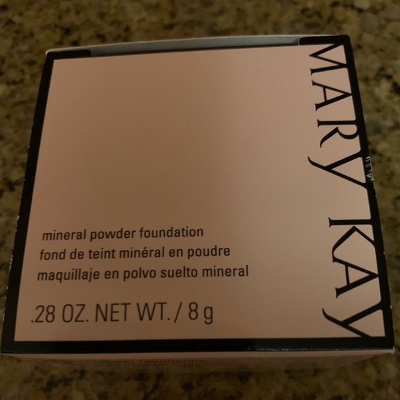 Powder Foundation - Picture 2 of 2